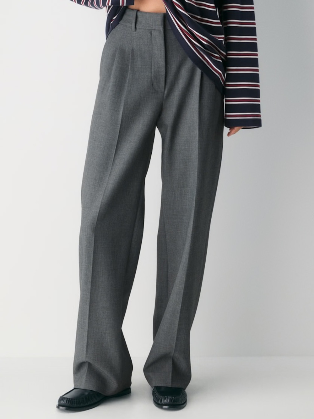 Wilfred Charcoal Effortless Pant